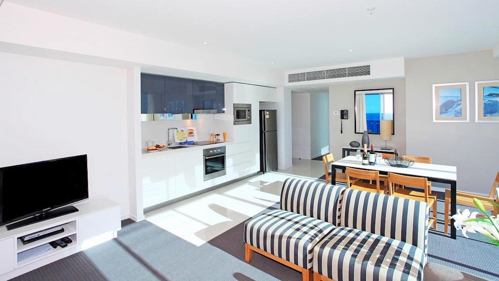 H Luxury Residence Apartments - Holiday Paradise Голд-Кост Номер фото