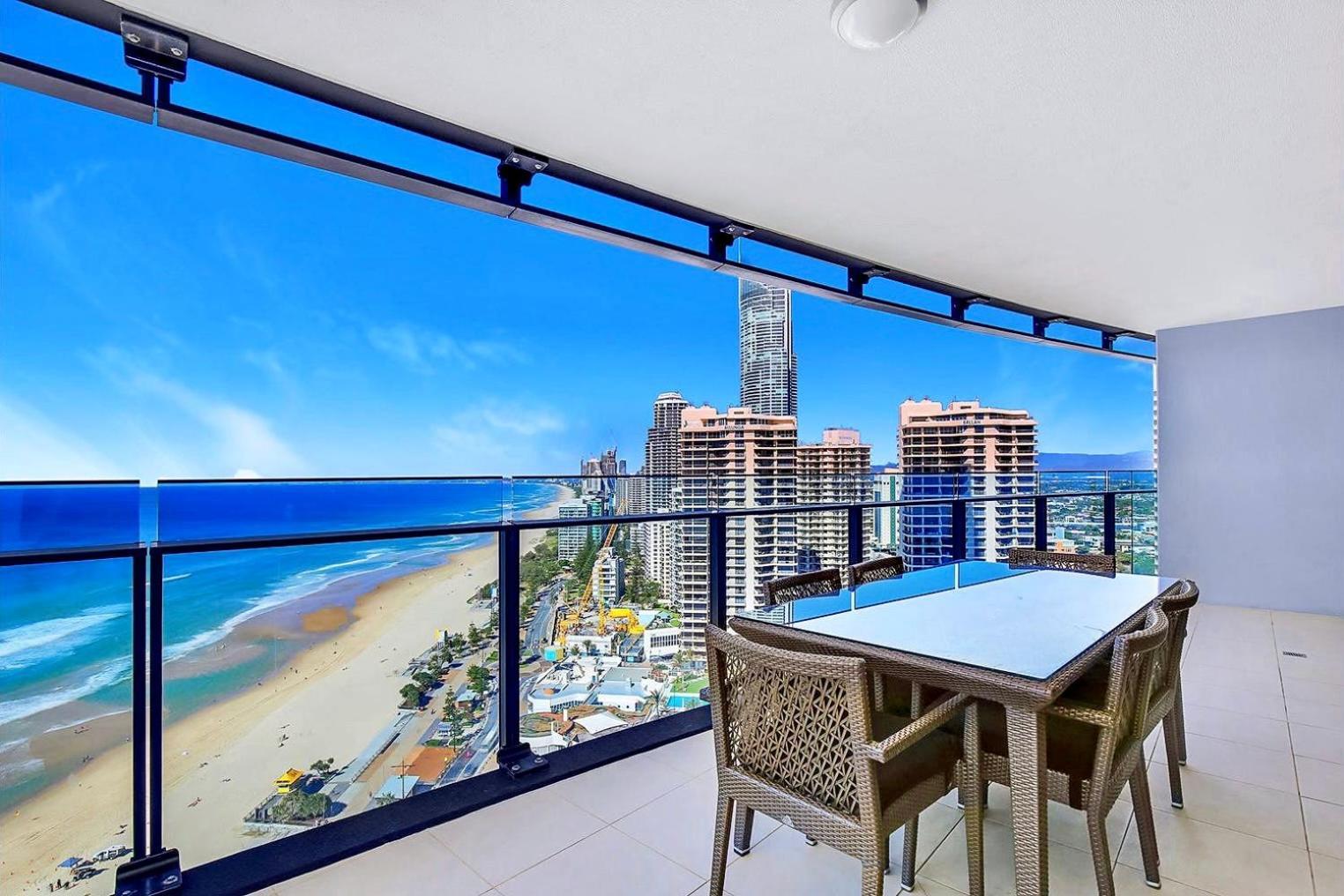 H Luxury Residence Apartments - Holiday Paradise Голд-Кост Номер фото